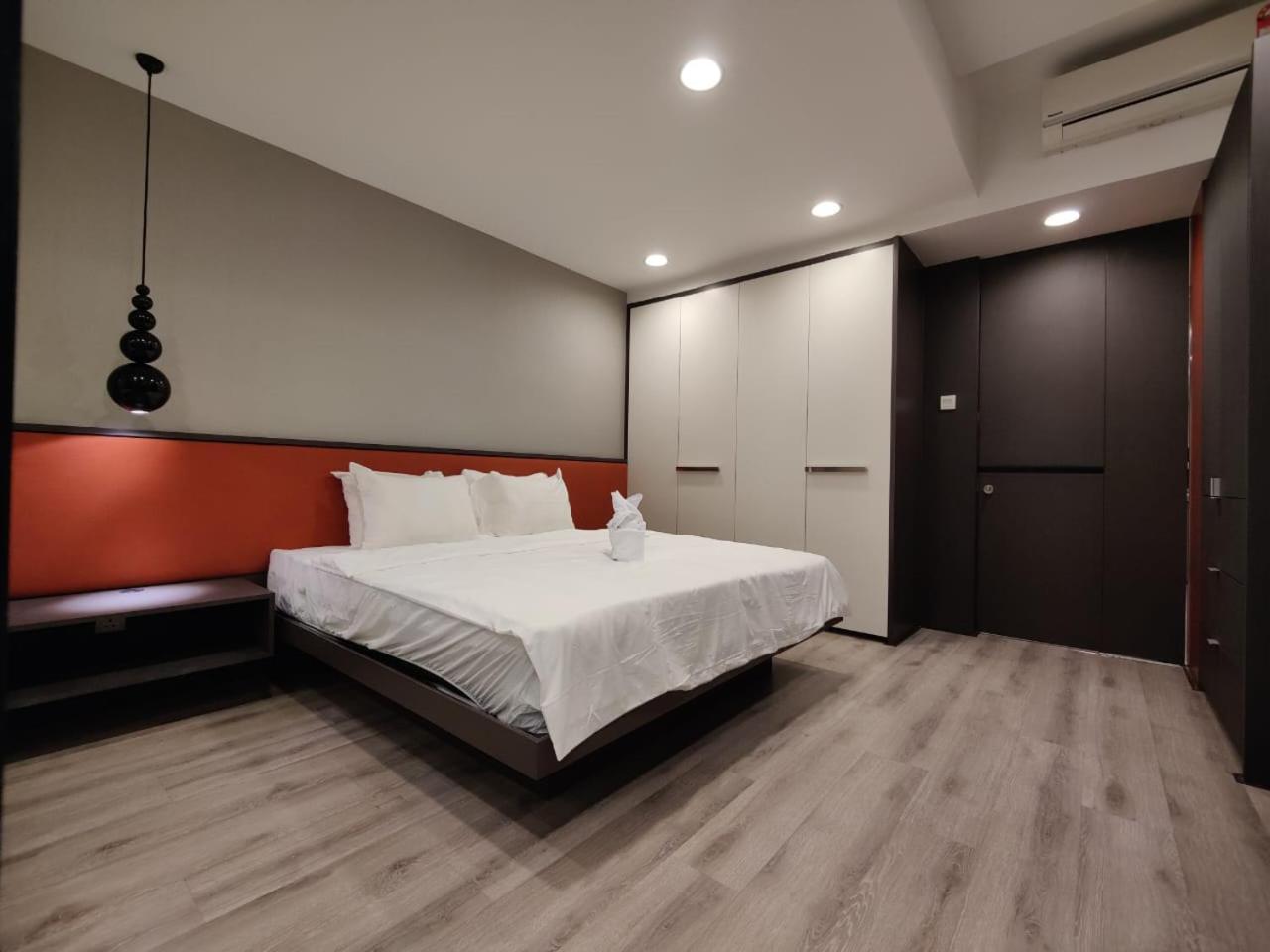 Mulberry Verve Suites Kl Mid Valley Kuala Lumpur Extérieur photo