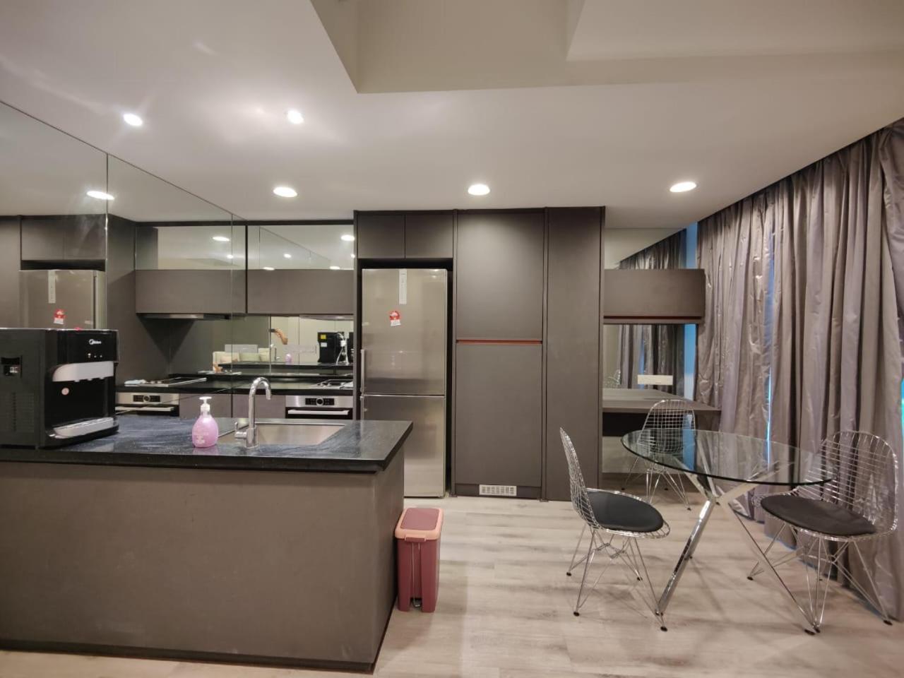 Mulberry Verve Suites Kl Mid Valley Kuala Lumpur Extérieur photo